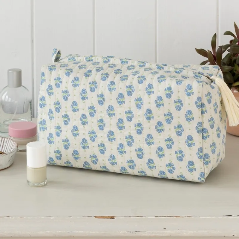Rex London Quilted wash bag - Cornflower Discount